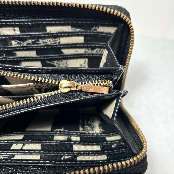 Vivienne Westwood Black Zip-Around Cont. Leather Wallet with Gold Orb Logo EUC - Picture 9 of 15